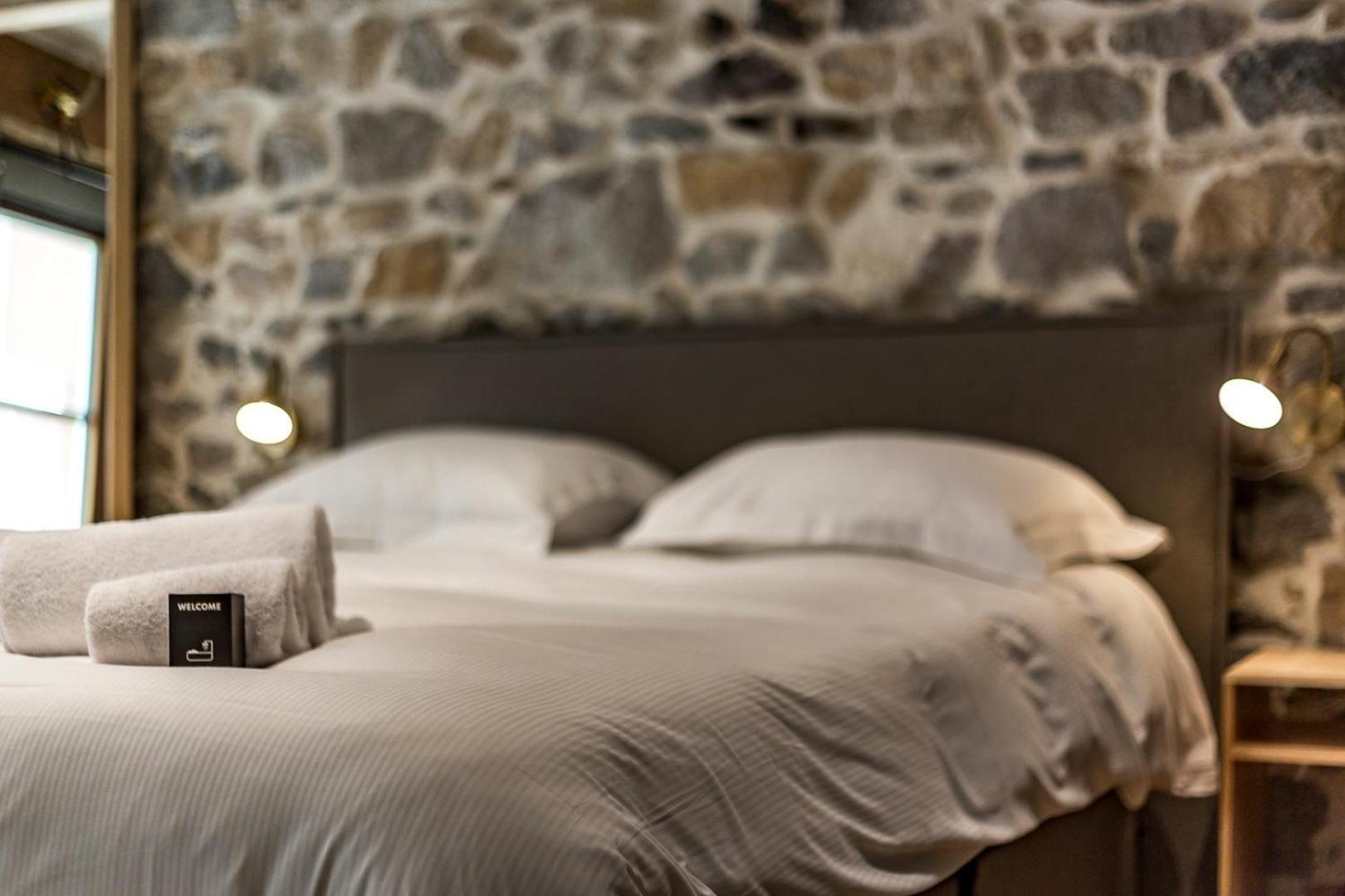 Le Duplex Des Pentes Ail Apartment Lyon Luaran gambar